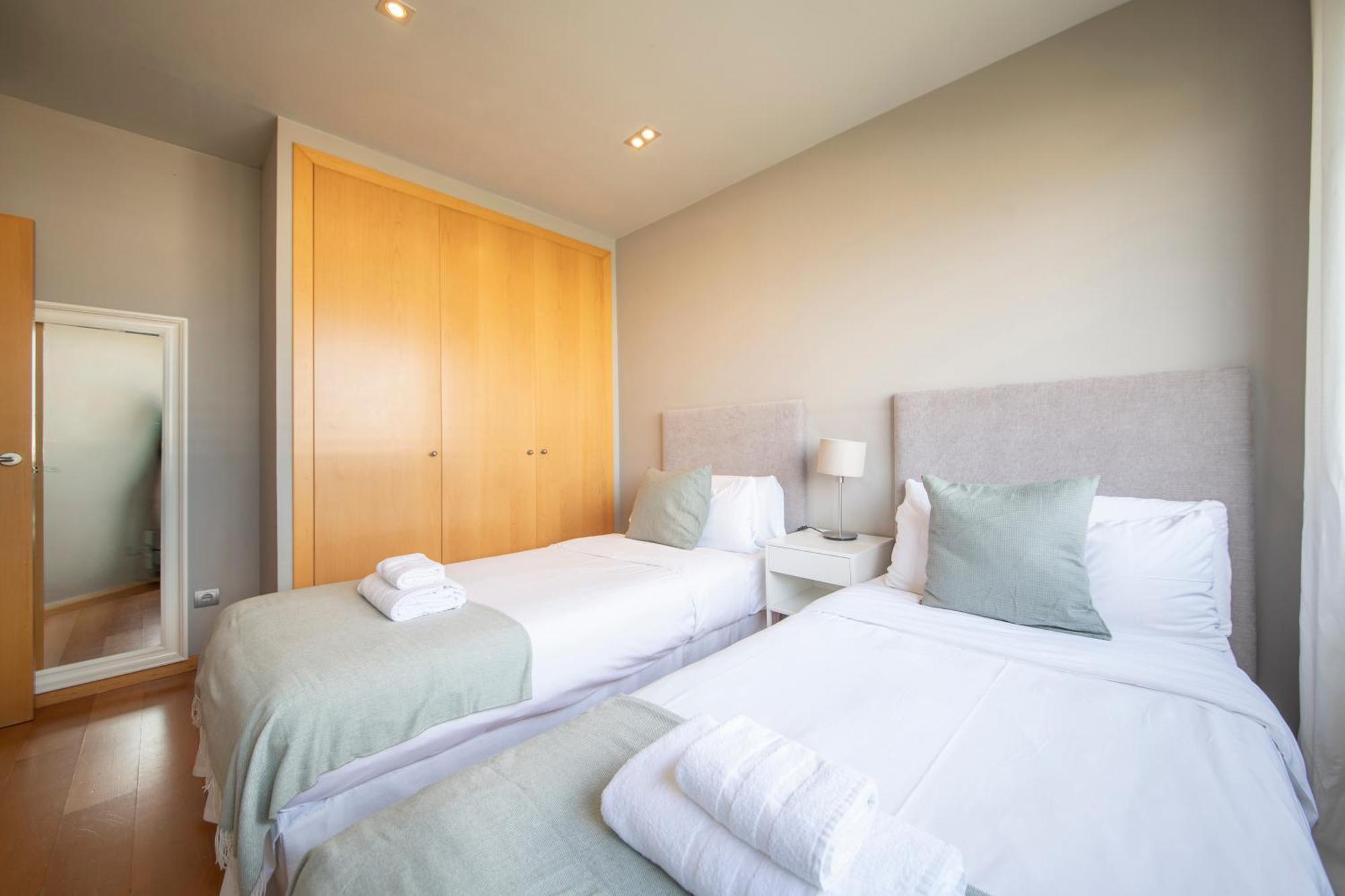 You Stylish Beach Apartments Barcelona Ngoại thất bức ảnh