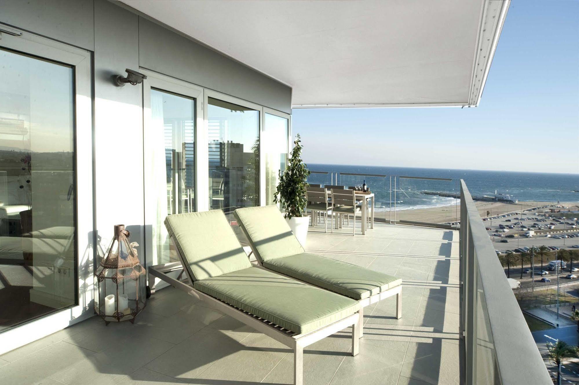 You Stylish Beach Apartments Barcelona Ngoại thất bức ảnh
