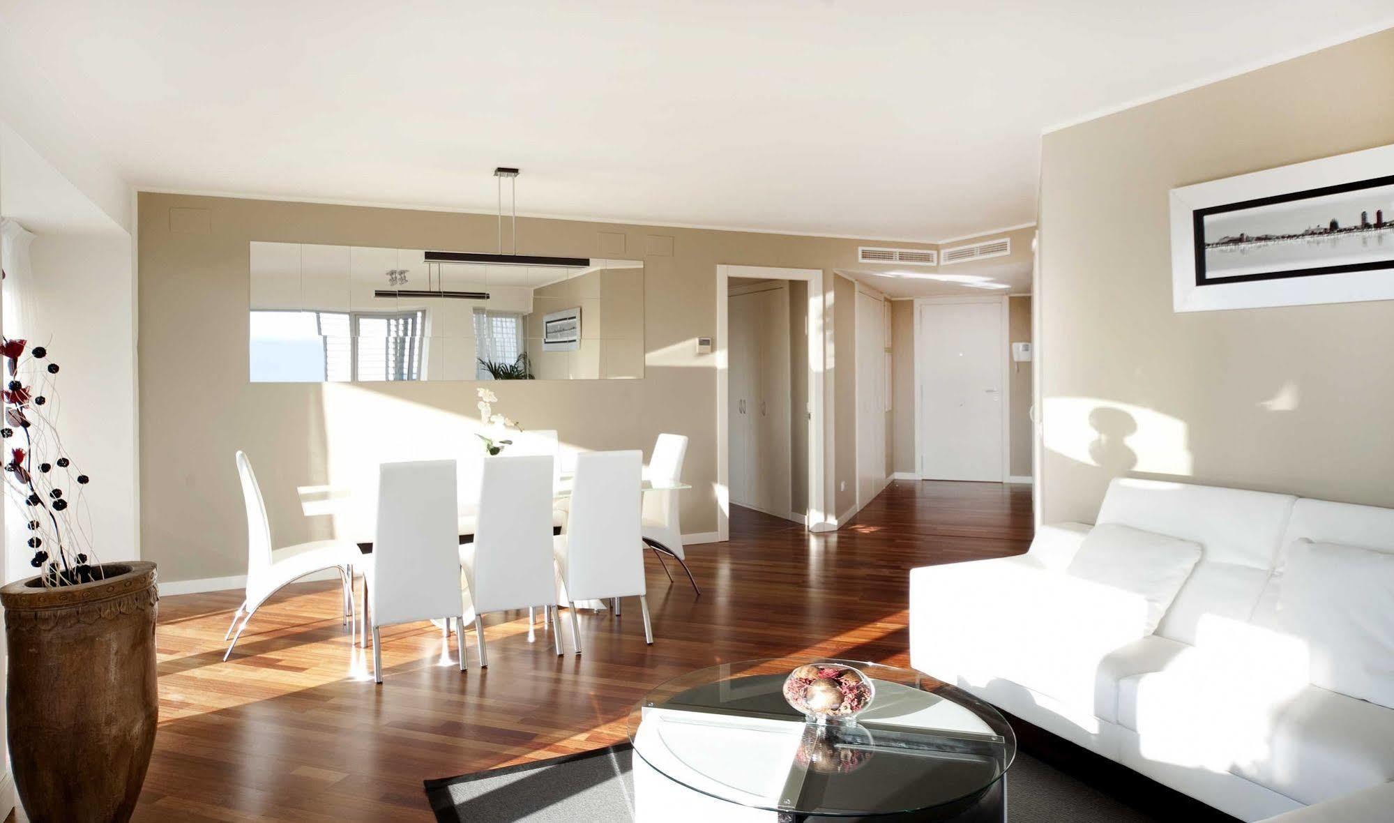 You Stylish Beach Apartments Barcelona Ngoại thất bức ảnh