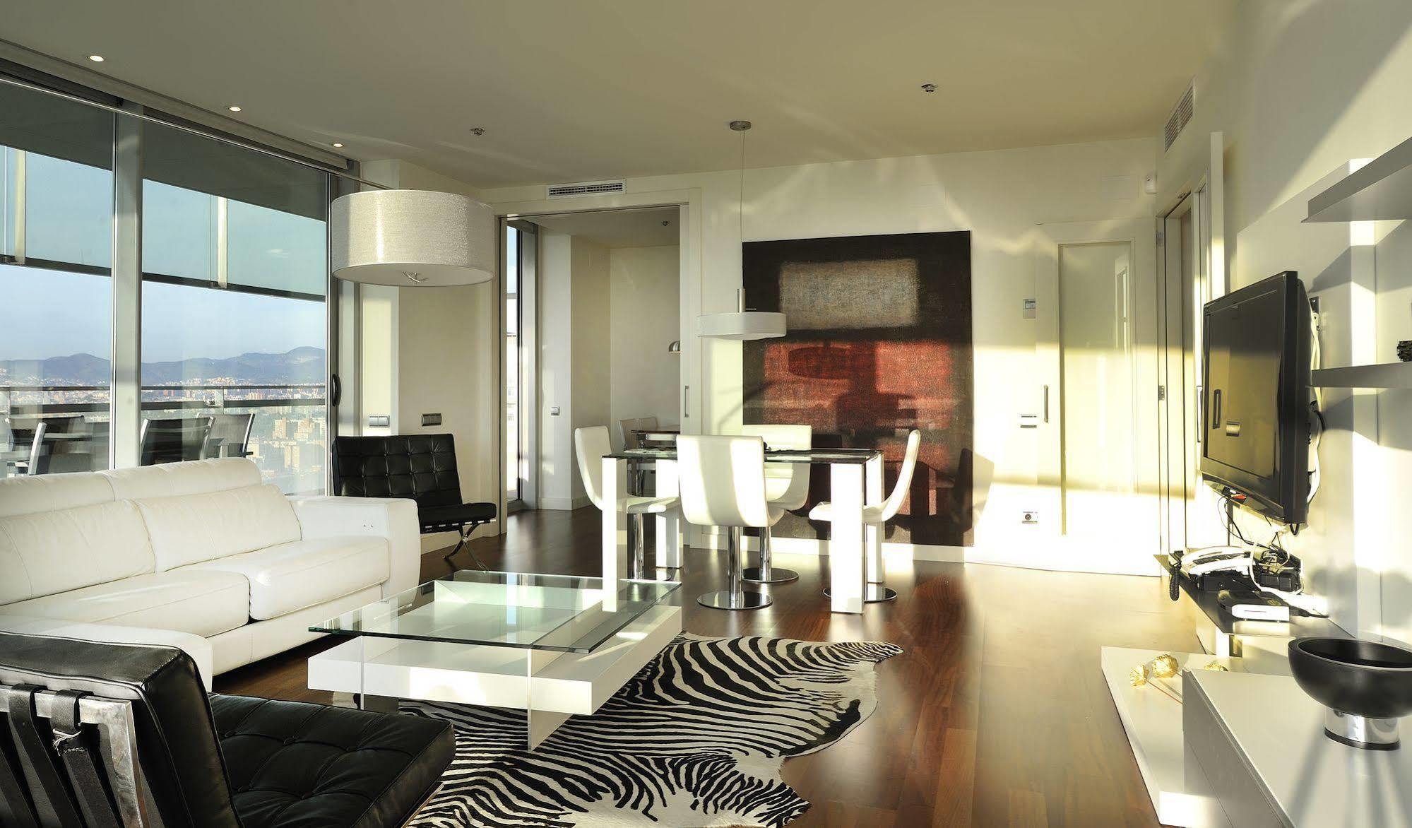 You Stylish Beach Apartments Barcelona Ngoại thất bức ảnh